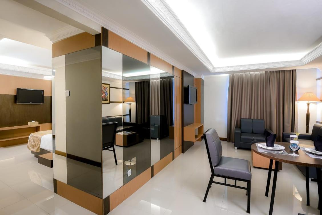D'Senopati Malioboro Grand Hotel Yogyakarta Eksteriør billede