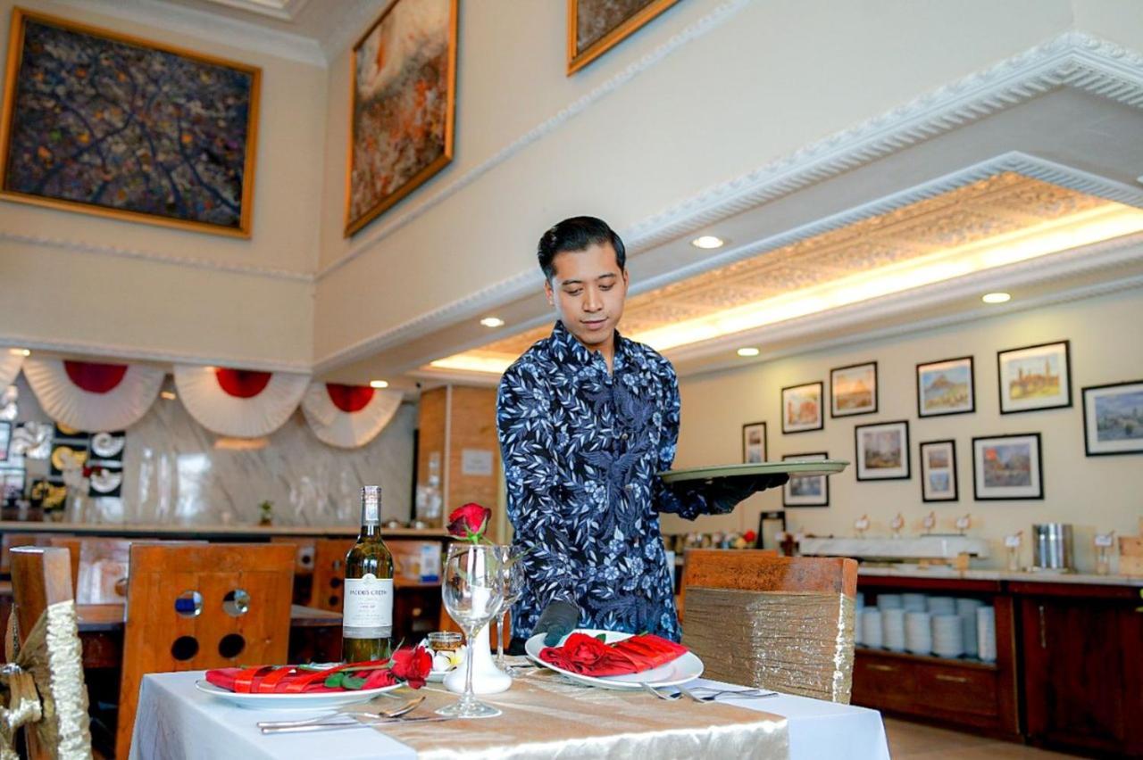 D'Senopati Malioboro Grand Hotel Yogyakarta Eksteriør billede