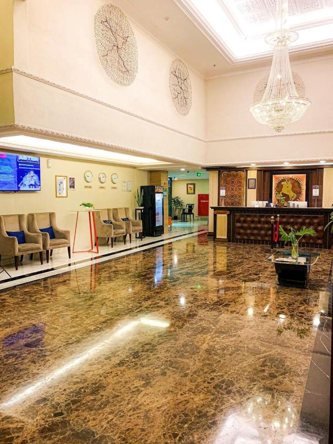 D'Senopati Malioboro Grand Hotel Yogyakarta Eksteriør billede