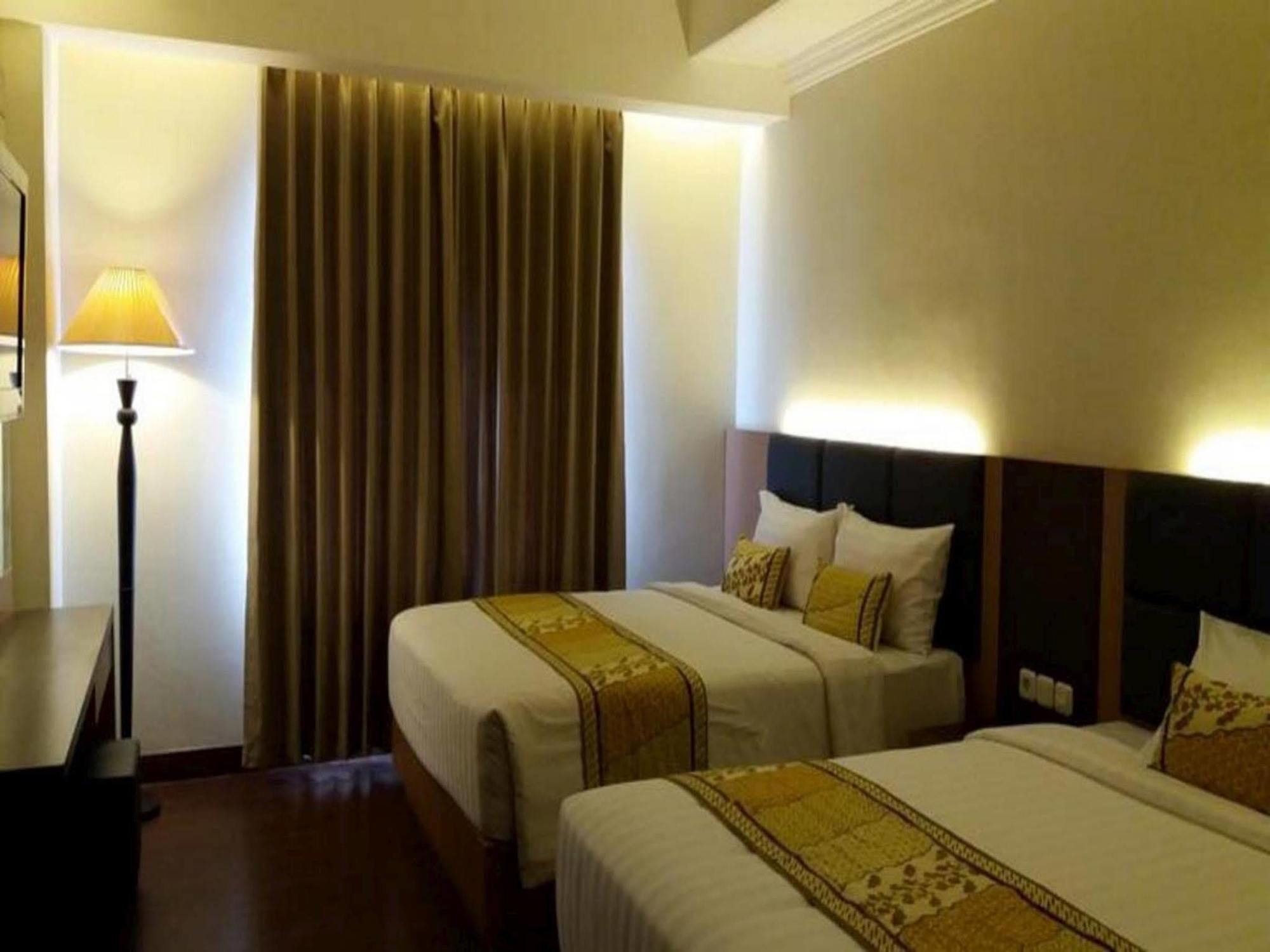 D'Senopati Malioboro Grand Hotel Yogyakarta Eksteriør billede