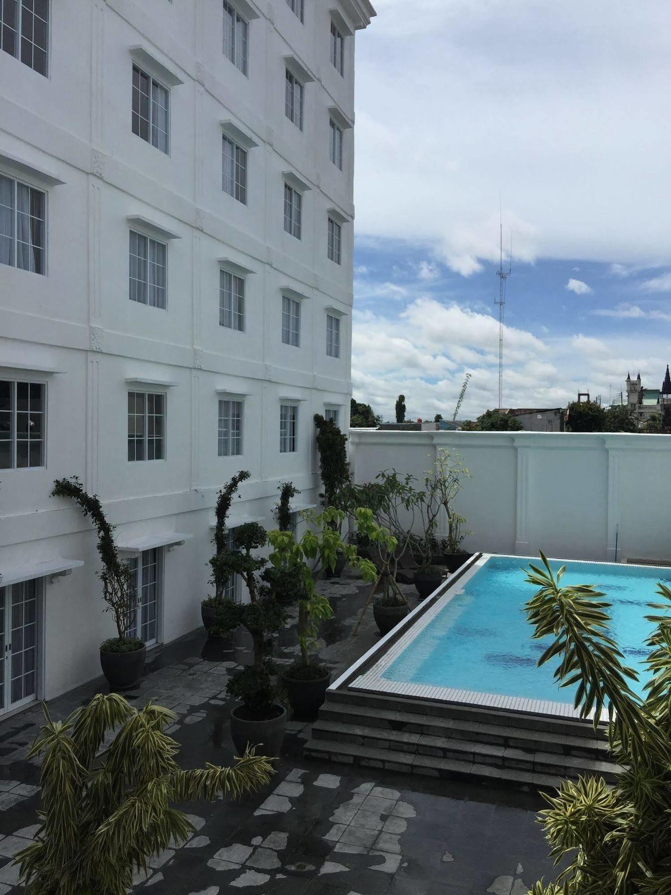 D'Senopati Malioboro Grand Hotel Yogyakarta Eksteriør billede
