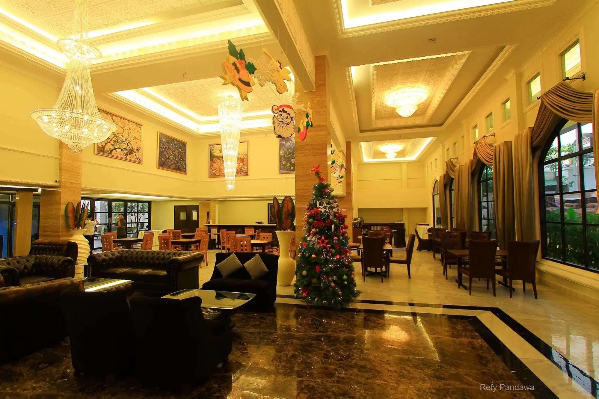 D'Senopati Malioboro Grand Hotel Yogyakarta Eksteriør billede